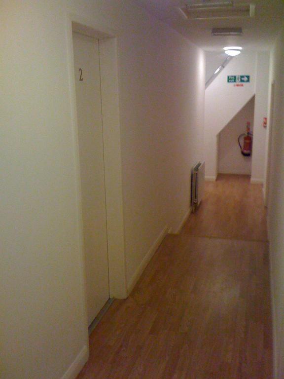 Nite Inn Bed & Breakfast Leeds  Ngoại thất bức ảnh